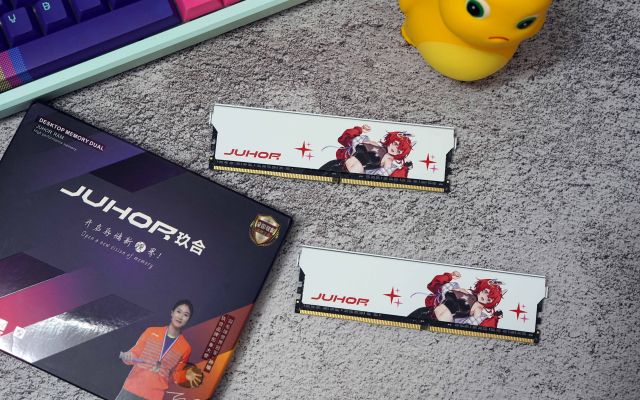 79块的眉笔买不起，那买玖合·二次元星舞DDR4内存装白色主机吧！