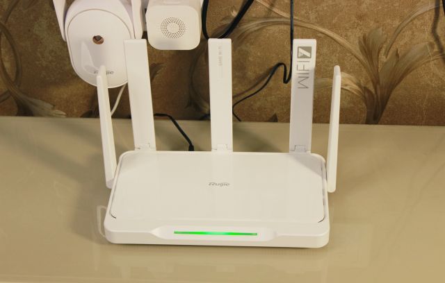 没用上WIFI6？直接上WIFI7吧！WIFI7路由器锐捷雪豹BE50使用体验