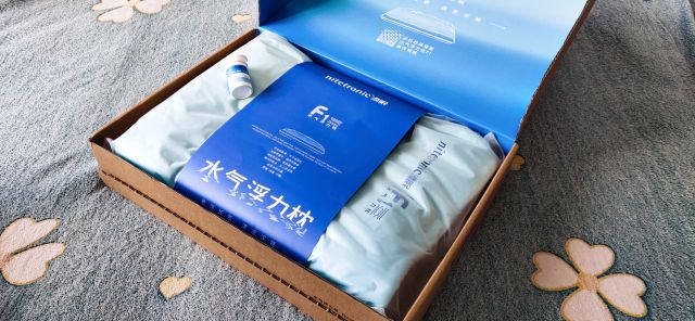 Nitetronic添眠水气浮力枕F1，凉爽舒睡悬浮护颈，科技助眠新选择