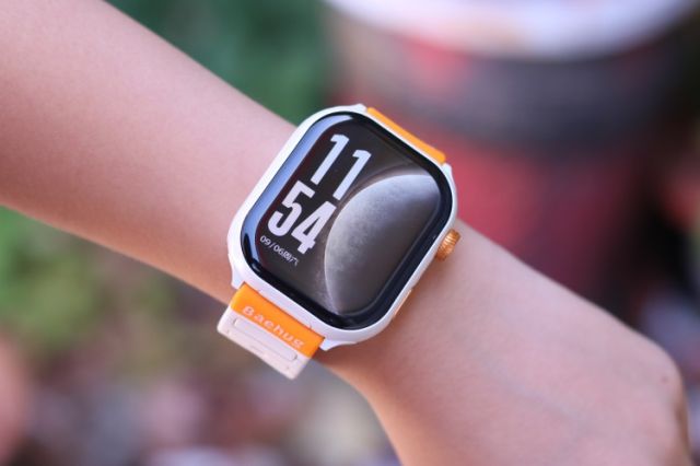 拒绝“续航焦虑”Baehug宝护光X8换电青少年电话手表可以这么玩转