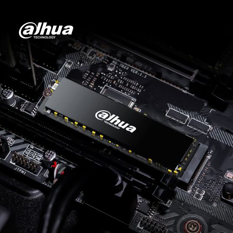 大华存储C970 PLUS系列PCIe 4.0固态硬盘 1TB