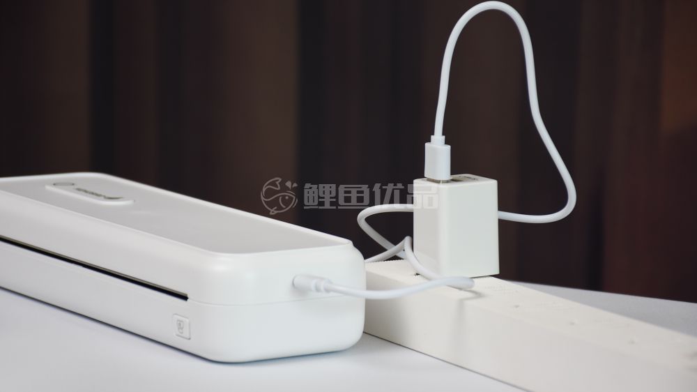 图片 /uploads/20231114/8fe928aede35daddab1a2ec006ca88ef.jpg